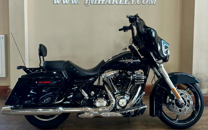 2012 Harley-Davidson Street Glide®