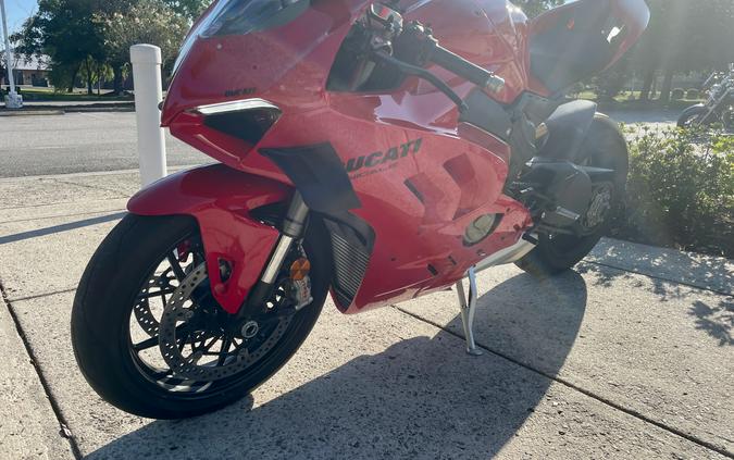 2023 Ducati Panigale V4