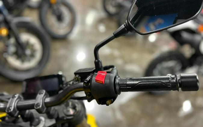 2025 Honda CB300R ABS