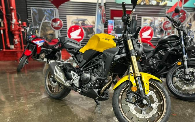 2025 Honda CB300R ABS