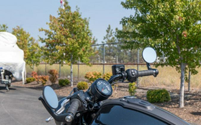 2025 Indian Scout Bobber Black Metallic