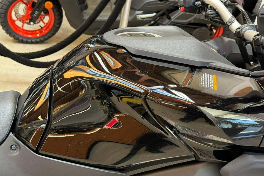 2025 Yamaha Tracer 9