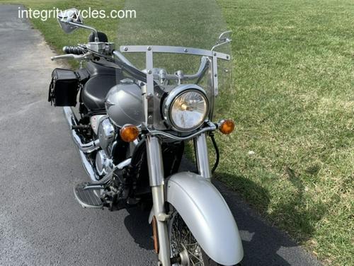 2006 Kawasaki Vulcan® 900 Classic