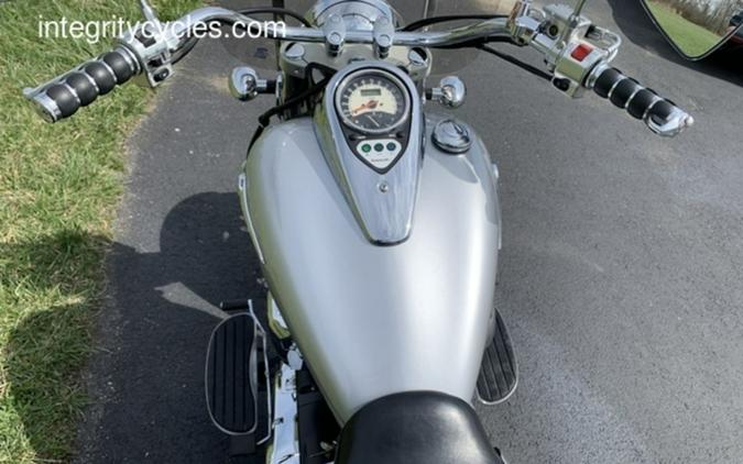 2006 Kawasaki Vulcan® 900 Classic