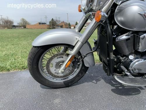 2006 Kawasaki Vulcan® 900 Classic