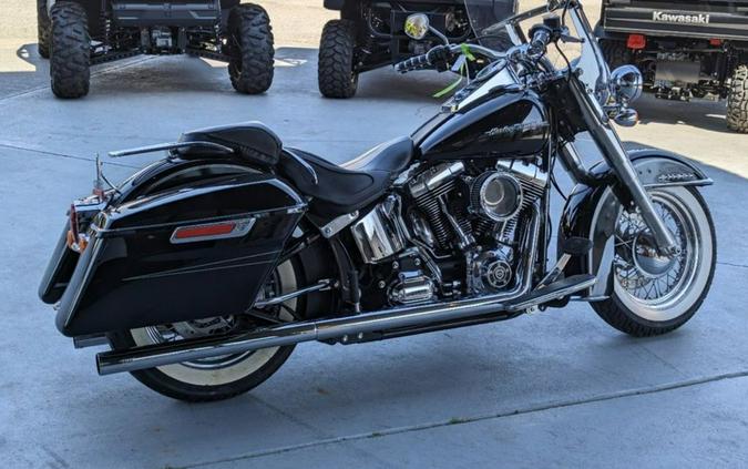 2017 Harley-Davidson Softail® Deluxe