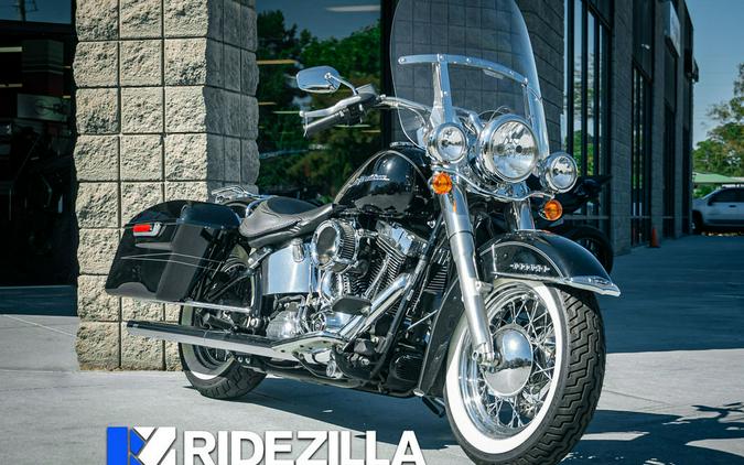 2017 Harley-Davidson Softail® Deluxe