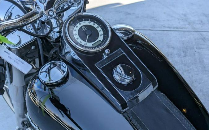 2017 Harley-Davidson Softail® Deluxe