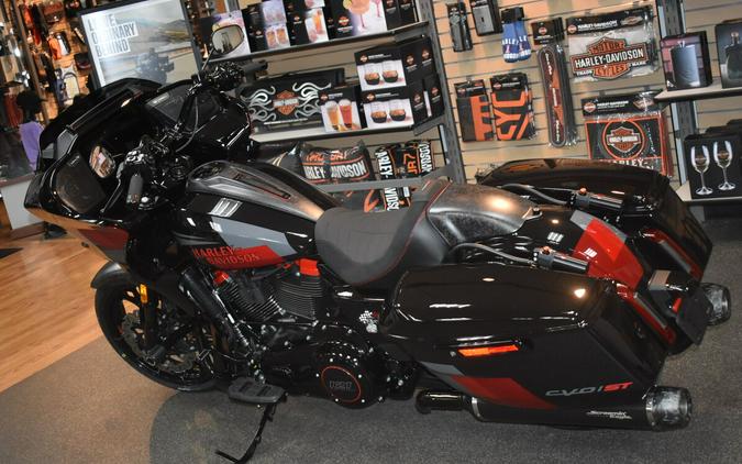 FLTRXSTSE 2025 CVO™ Road Glide® ST