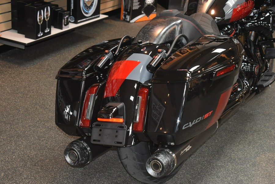 FLTRXSTSE 2025 CVO™ Road Glide® ST