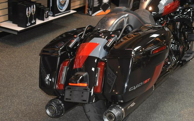 FLTRXSTSE 2025 CVO™ Road Glide® ST