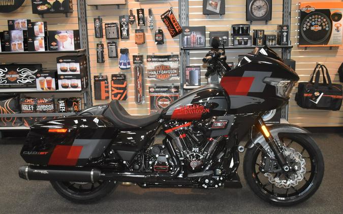 FLTRXSTSE 2025 CVO™ Road Glide® ST