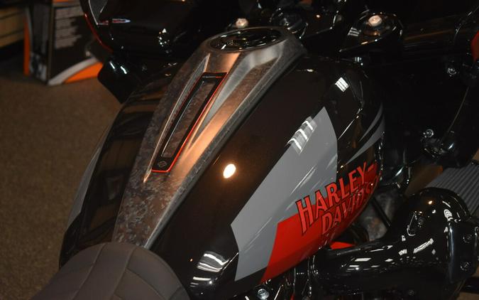 FLTRXSTSE 2025 CVO™ Road Glide® ST