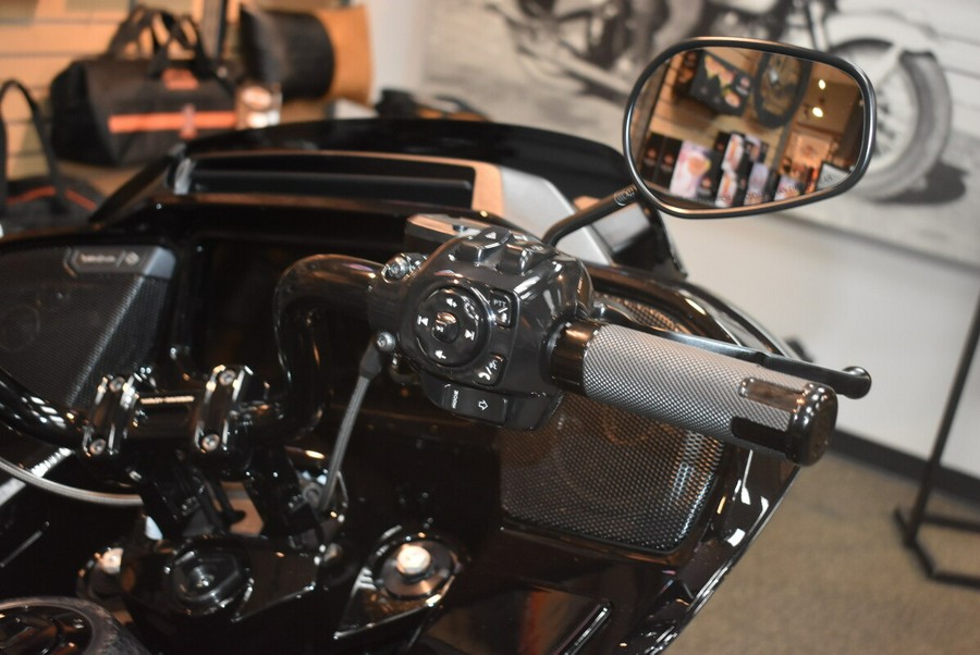 FLTRXSTSE 2025 CVO™ Road Glide® ST