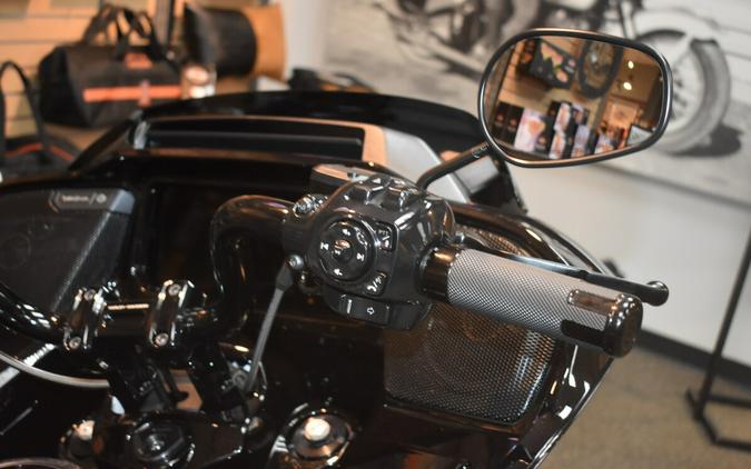 FLTRXSTSE 2025 CVO™ Road Glide® ST