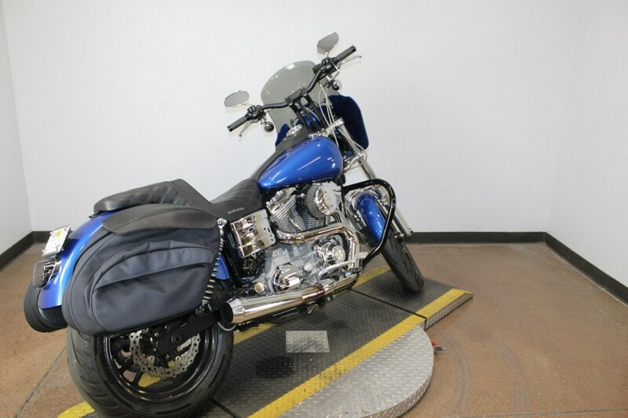 Harley-Davidson® Street Bob® 2009 FXDBP 340536T BLACK