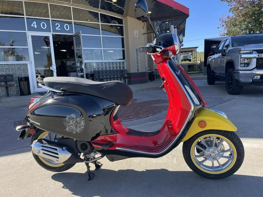 2025 Vespa Primavera 50 Disney Mickey Mouse Edition