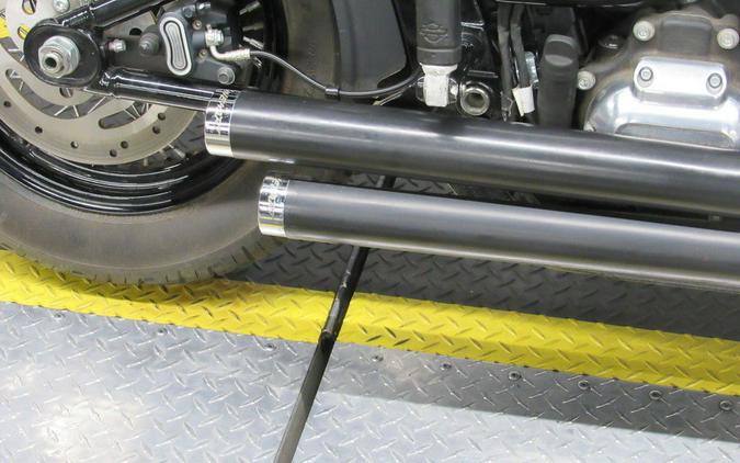 2020 Harley-Davidson® FLSL - Softail® Softail Slim®