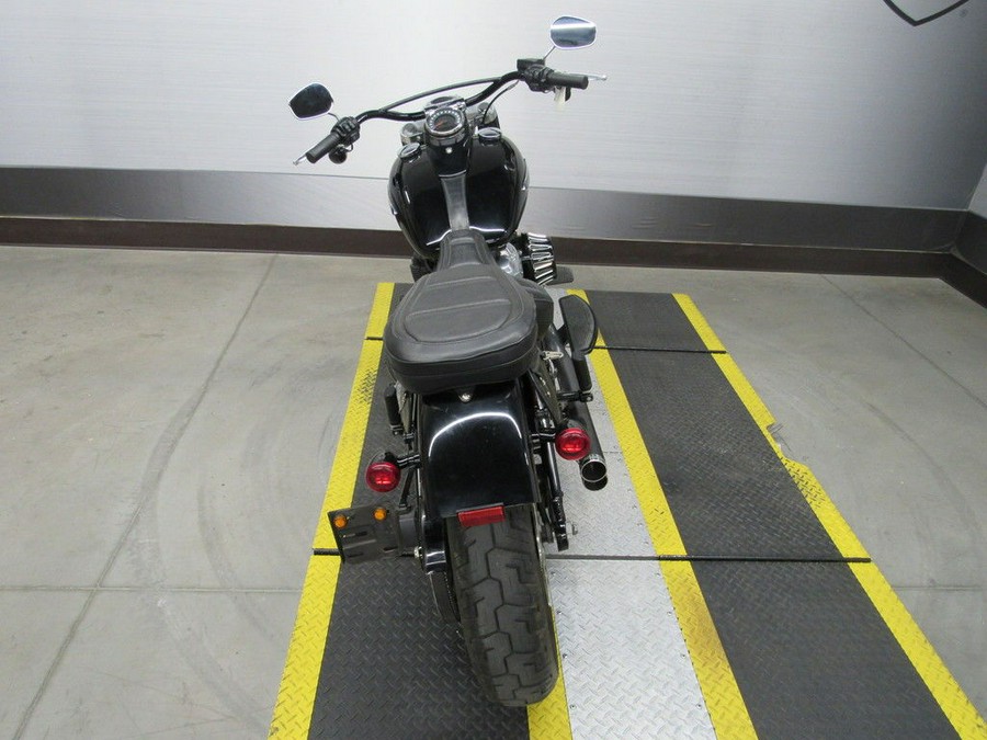2020 Harley-Davidson® FLSL - Softail® Softail Slim®