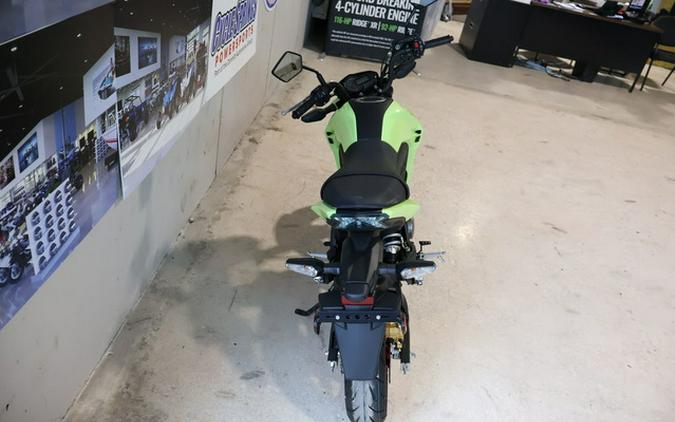2026 Kawasaki Z125 PRO