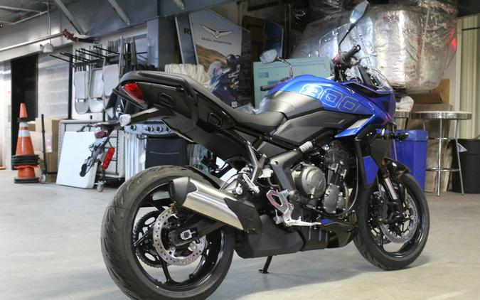 2025 Triumph Tiger 800 Sport