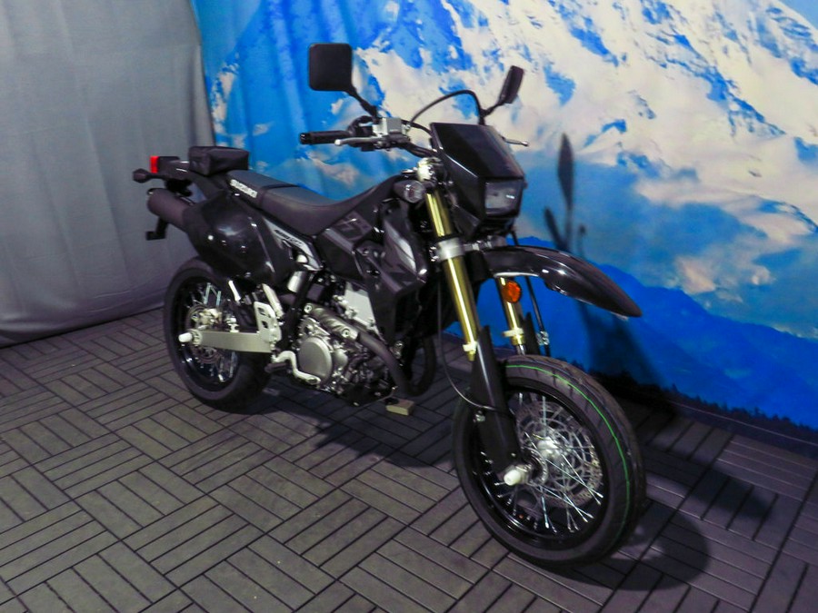 2024 Suzuki DR-Z400SM