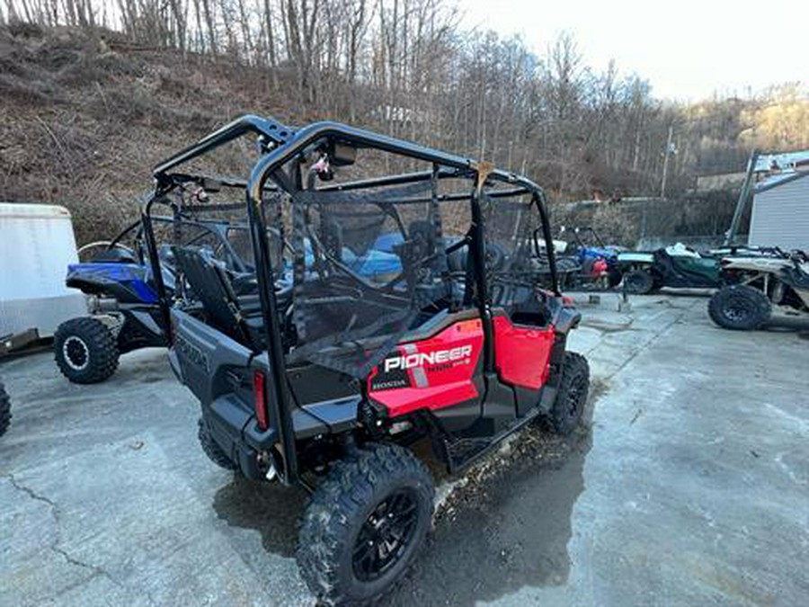 2024 Honda Pioneer 1000-5 Deluxe