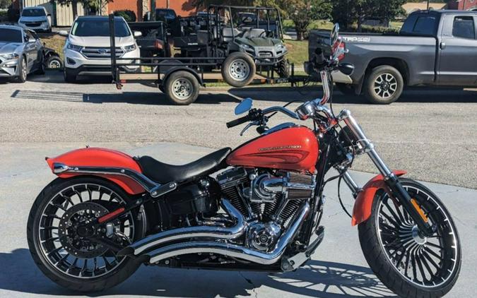 2017 Harley-Davidson Softail® Breakout®