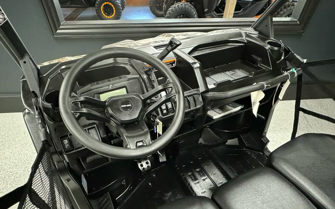2025 Can-Am Defender DPS HD7