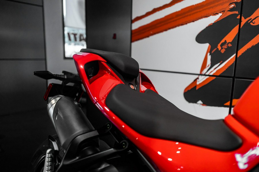 2026 Ducati Streetfighter V2 896