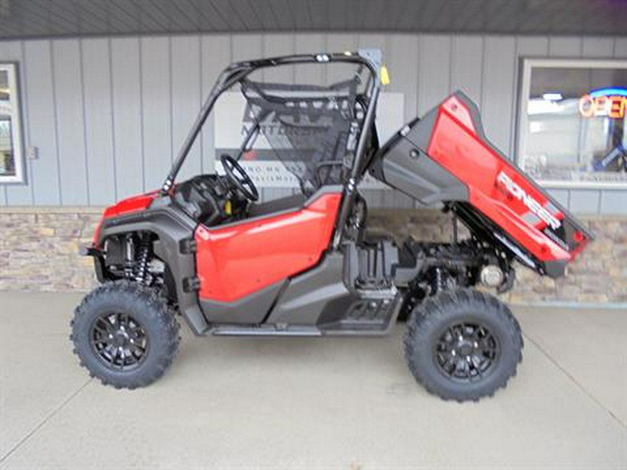 2024 Honda Pioneer 1000 Deluxe