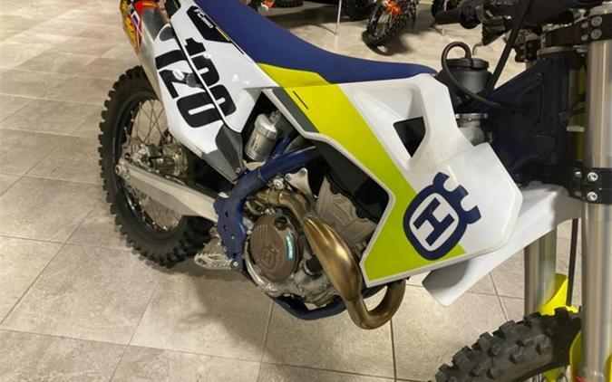 2021 Husqvarna® FC 350