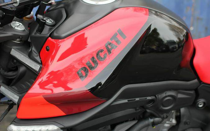 2023 Ducati Monster SP