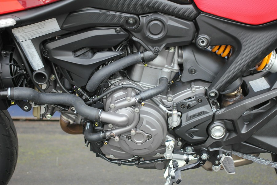 2023 Ducati Monster SP