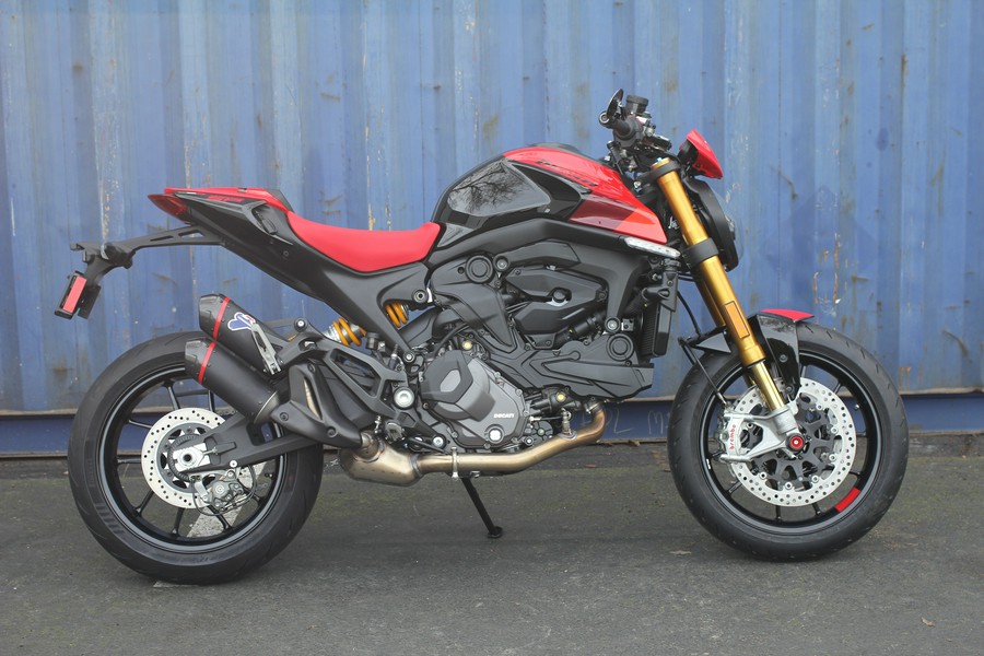 2023 Ducati Monster SP