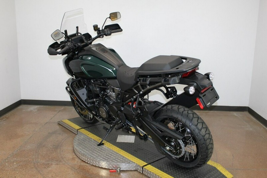 Harley-Davidson Pan America™ 1250 Special 2024 RA1250S 84424746 ALPINE GREEN