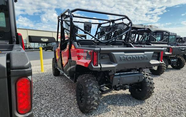 2025 Honda® Pioneer 1000-6 Deluxe Crew