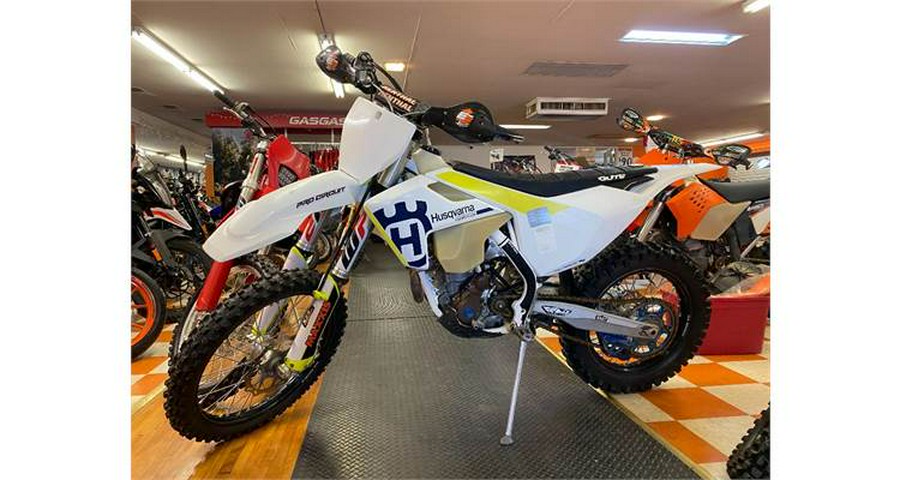 2017 Husqvarna Motorcycles FX 350