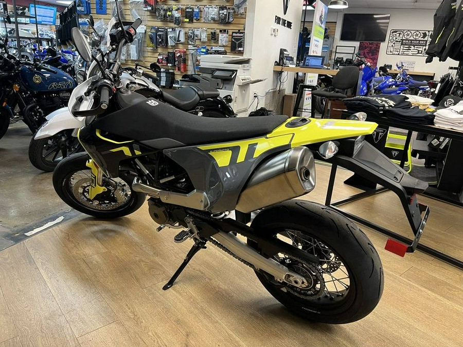 2024 Husqvarna® 701 Supermoto