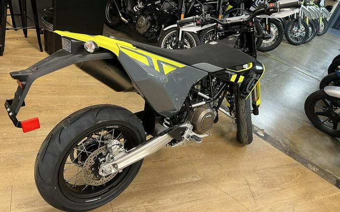 2024 Husqvarna® 701 Supermoto