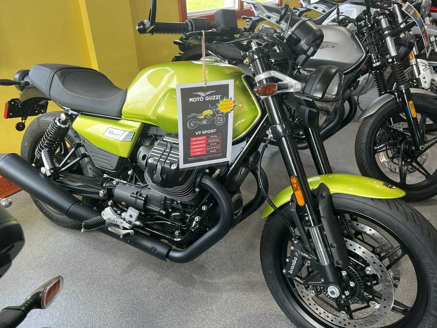 2026 Moto Guzzi V7 Sport