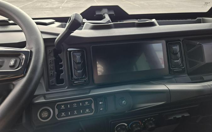 2026 CAN-AM DEFENDER MAX LONE STAR CAB HD11