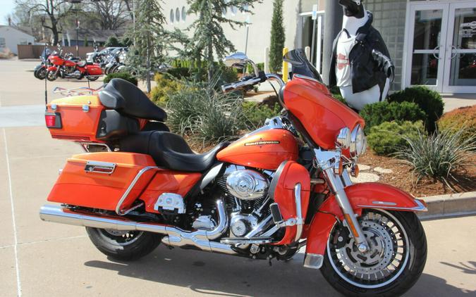 2012 Harley-Davidson Electra Glide Ultra Limited Custom Tequila Sunrise/H-D Orange