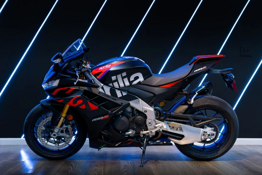2024 Aprilia RSV4 1100 Factory