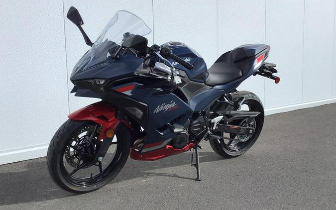 2026 Kawasaki Ninja® 500 ABS Metallic Matte Twilight Blue