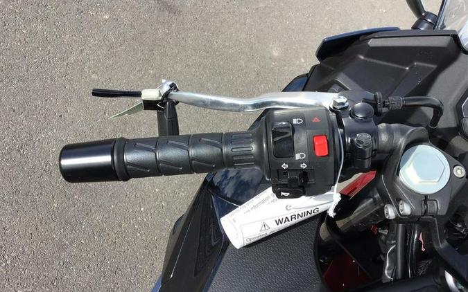 2026 Kawasaki Ninja® 500 ABS Metallic Matte Twilight Blue