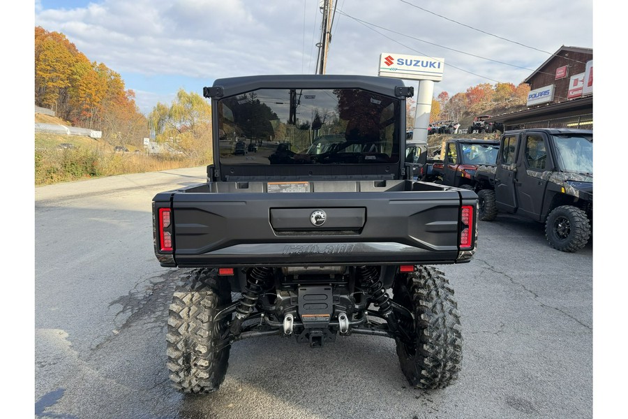 2026 Can-Am DEFENDER LIMITED CAB HD11