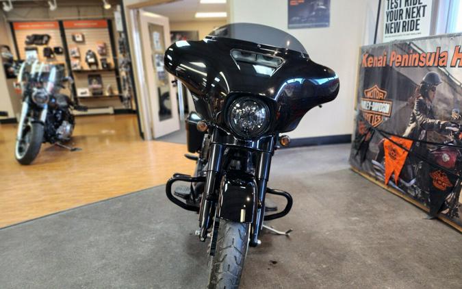 2022 Harley-Davidson® Street Glide® Special Vivid Black