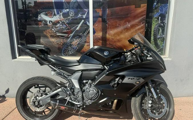 2025 Yamaha YZF R7