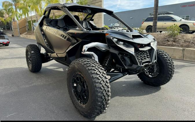 2024 Can-Am™ Maverick R X rs